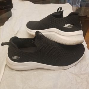 Sketcher Womens Sneakers